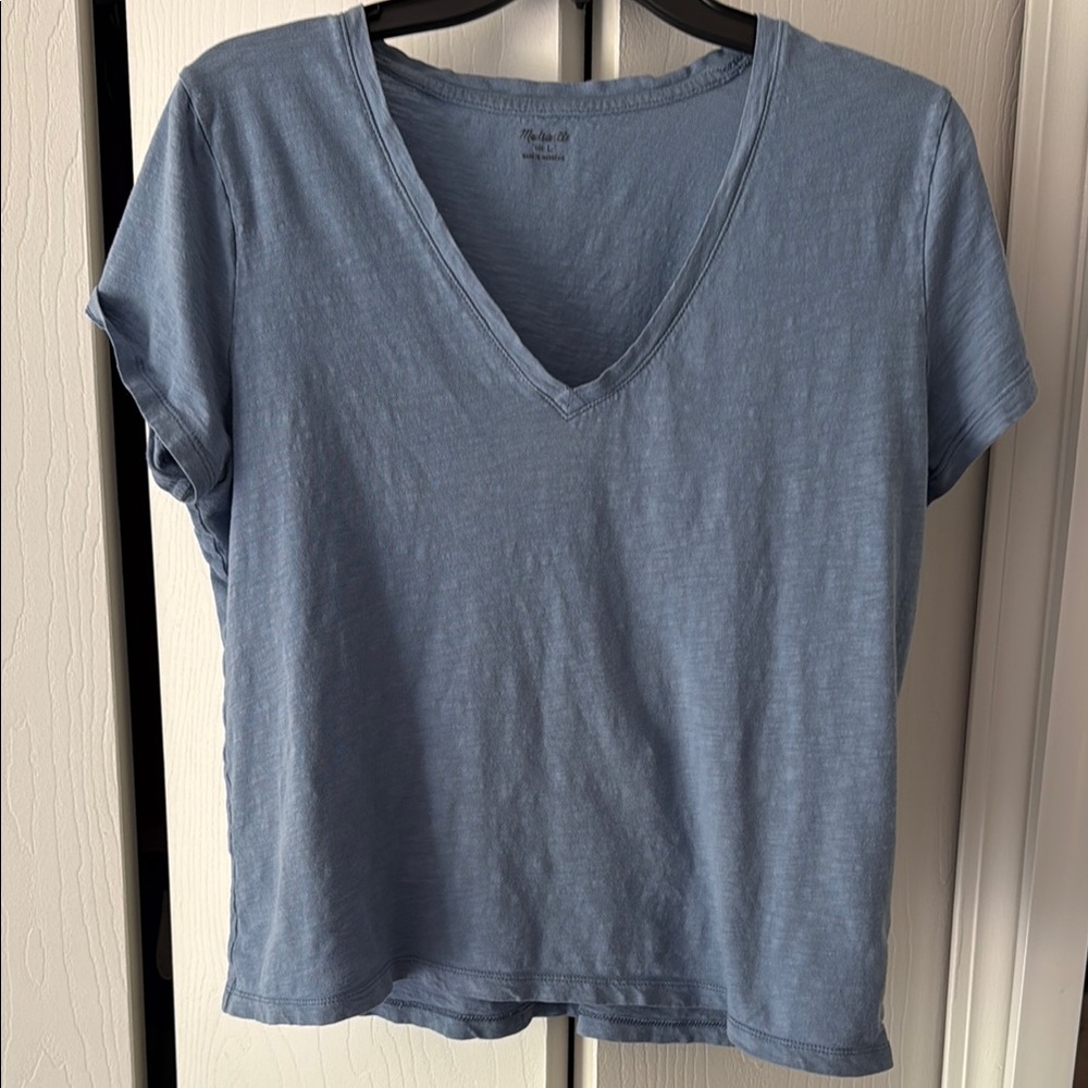 Madewell vee neck tee